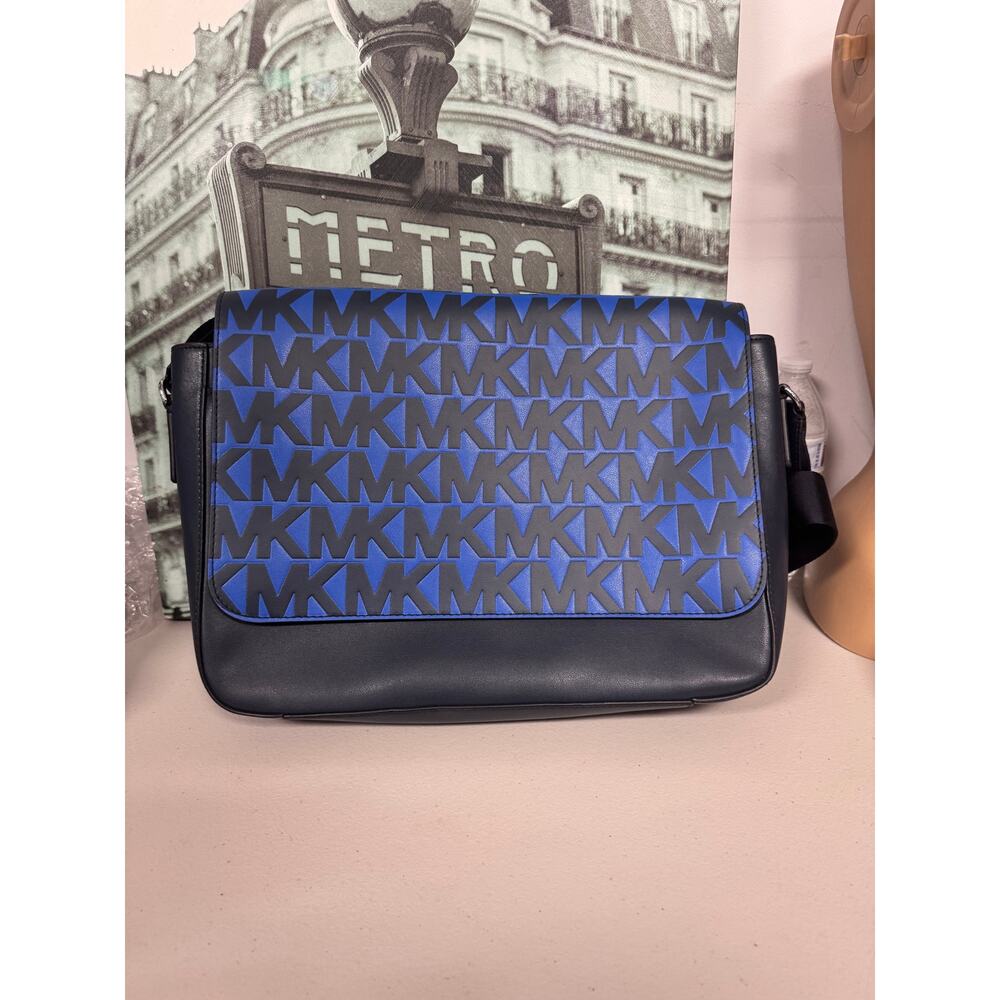 Michael Kors 37S0LHRM2L Harrison Men's Signature Logo Messenger Bag